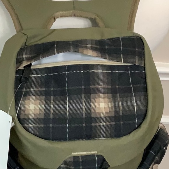 Jansport MISDEMEANOR Backpack - Black/Slate grey Shank Plaid - Picture 4 of 16